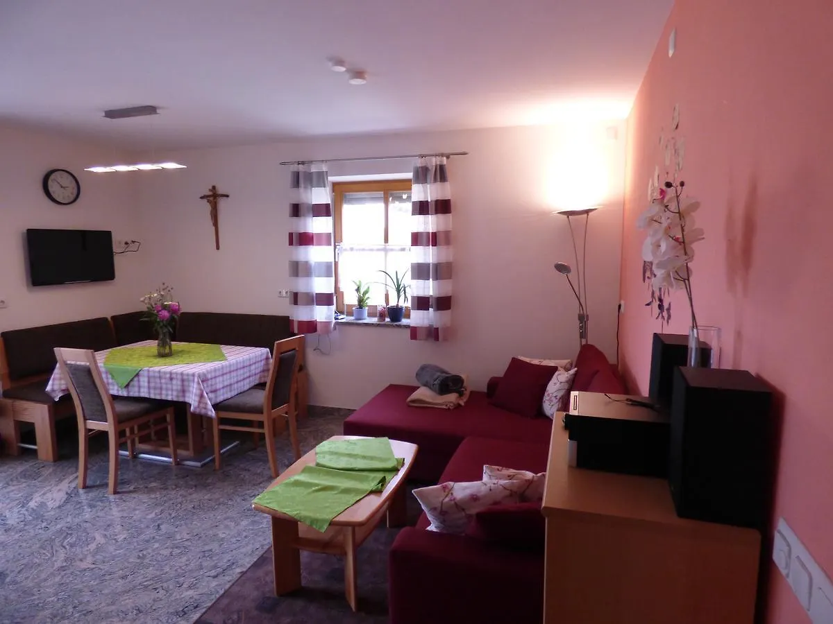 Gillingerhof Apartment Chamerau